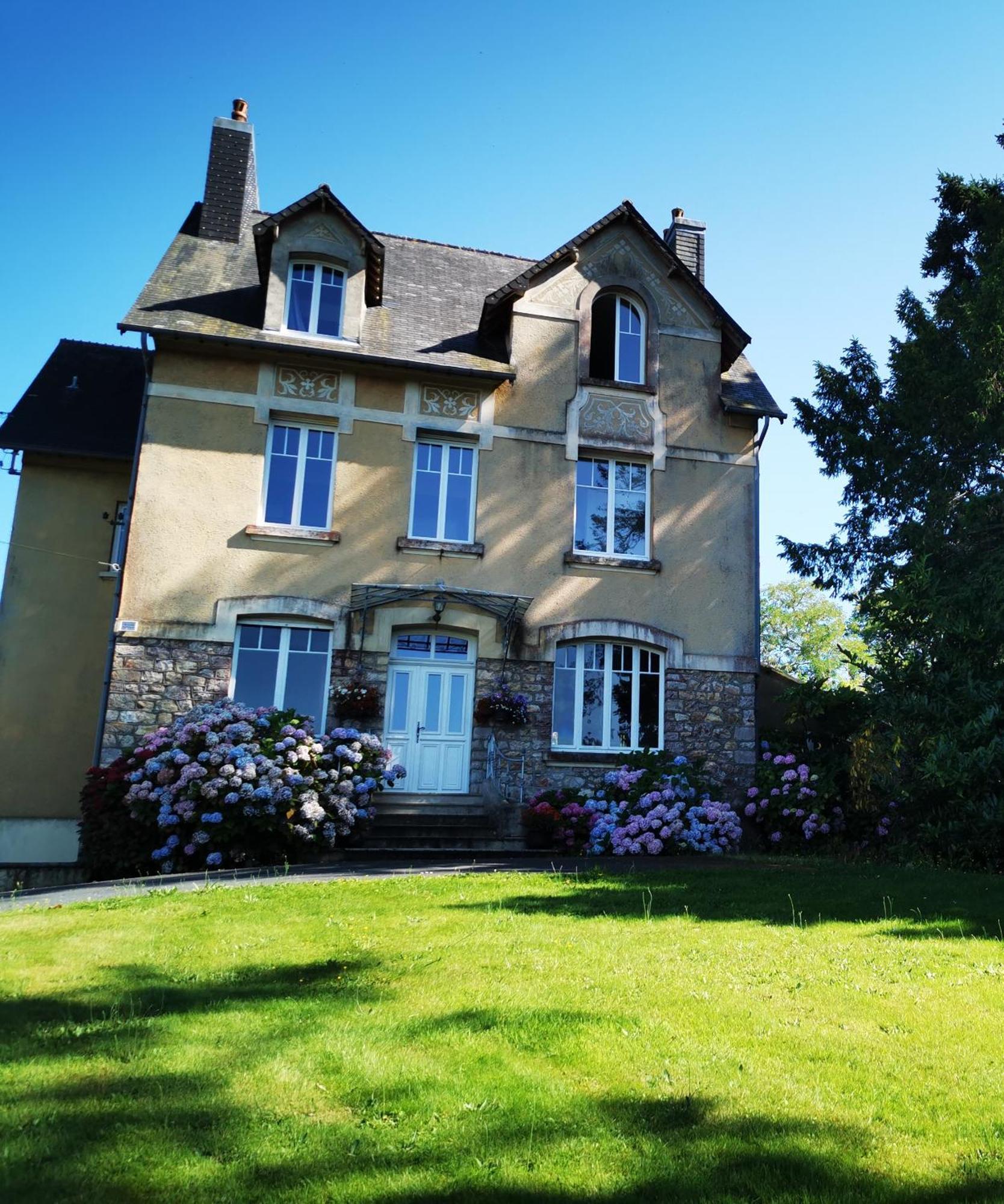 La Garenne Bed & Breakfast Bricquebec Exterior photo